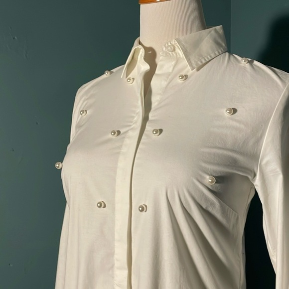 Jones of Newyork pearl embellishment button down top - Picture 1 of 5